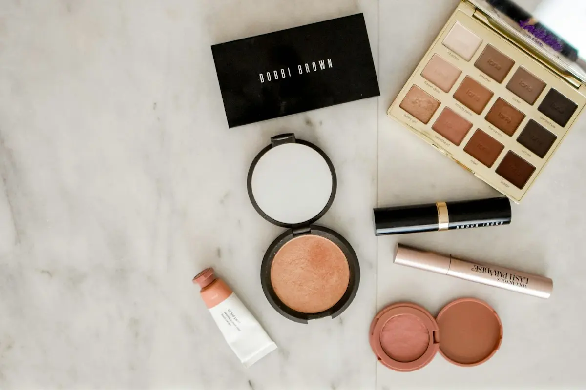 Makeup brushes and cosmetics